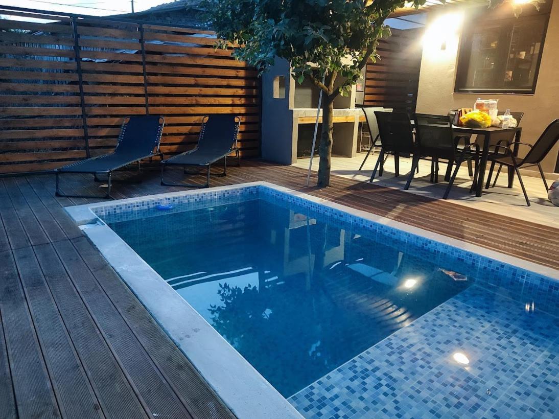 Mosquito Luxury Studio เกราโมตี ภายนอก รูปภาพ